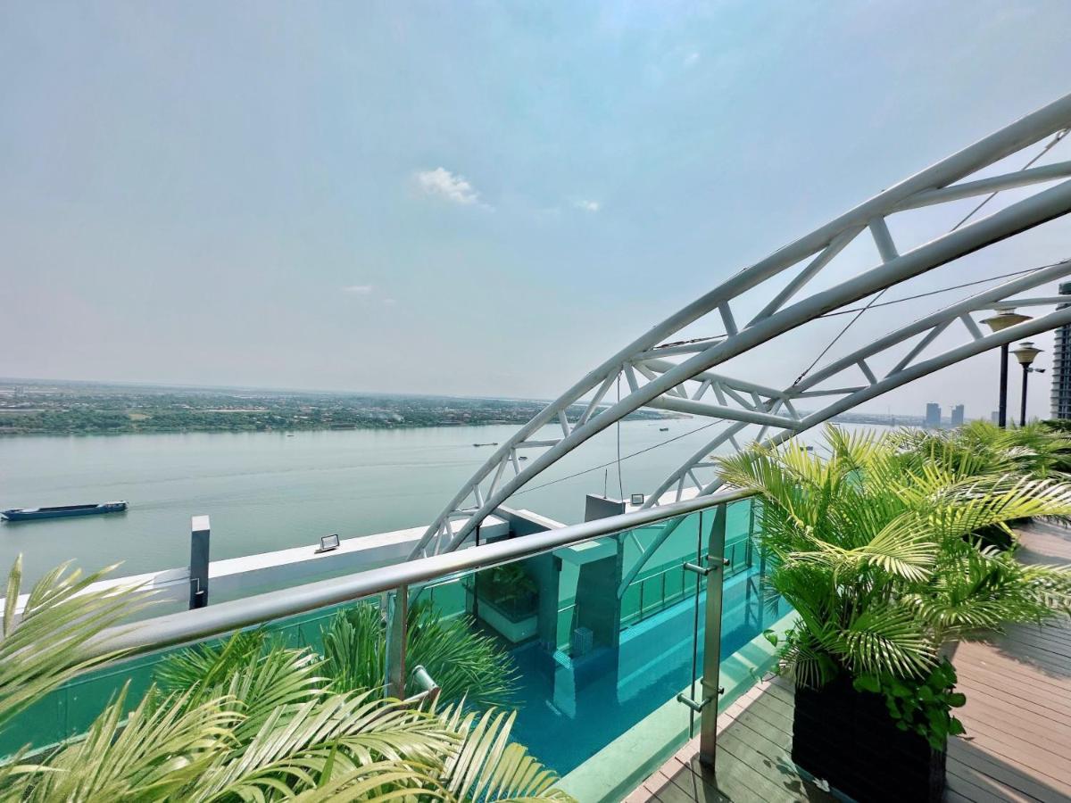 Infinity 28 Hotel And Residence Phnom Penh Exterior foto
