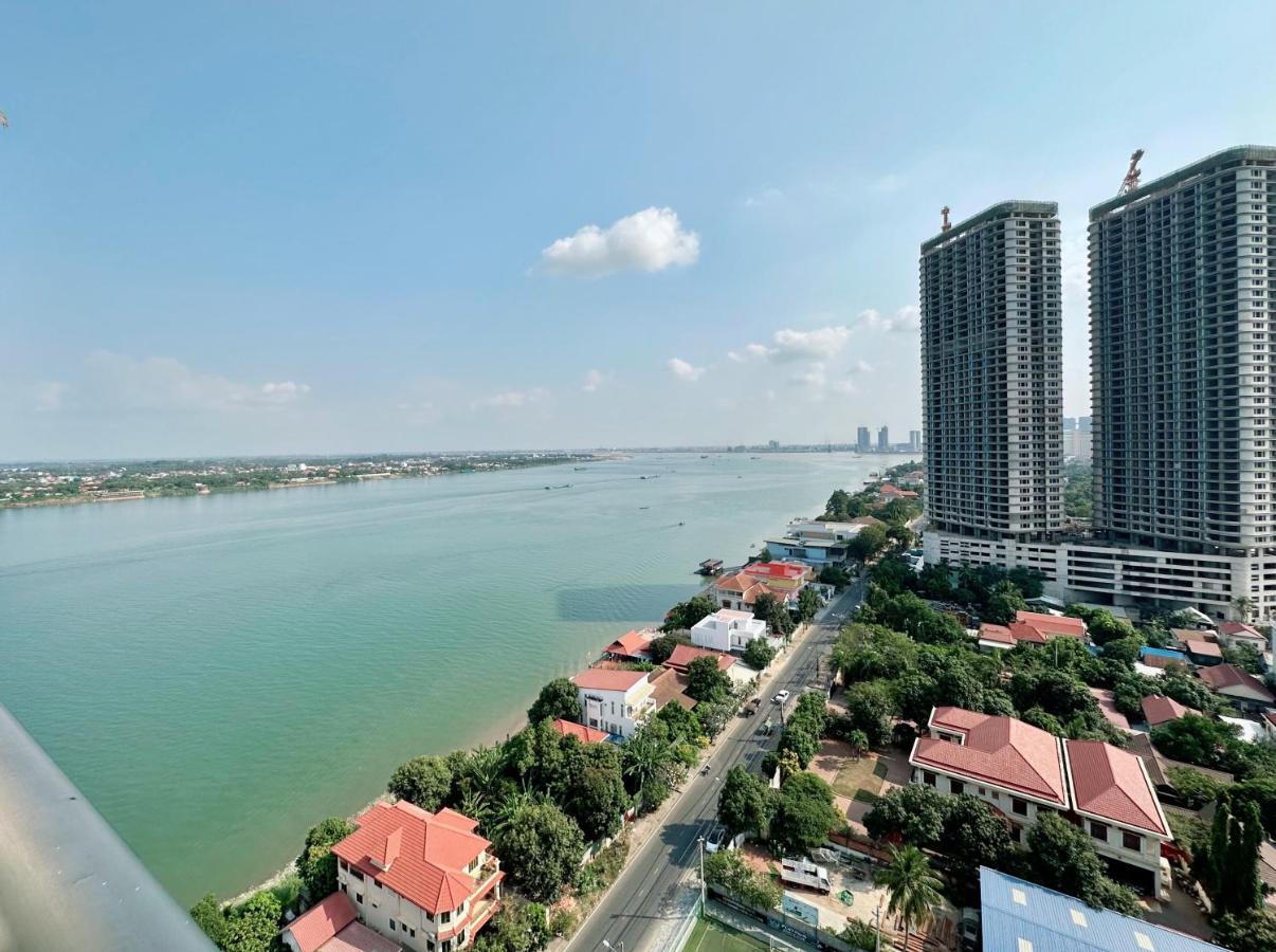 Infinity 28 Hotel And Residence Phnom Penh Exterior foto