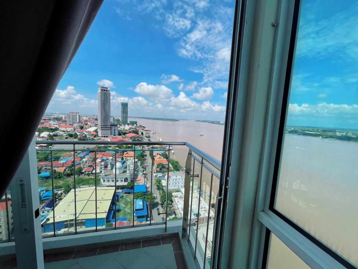 Infinity 28 Hotel And Residence Phnom Penh Exterior foto