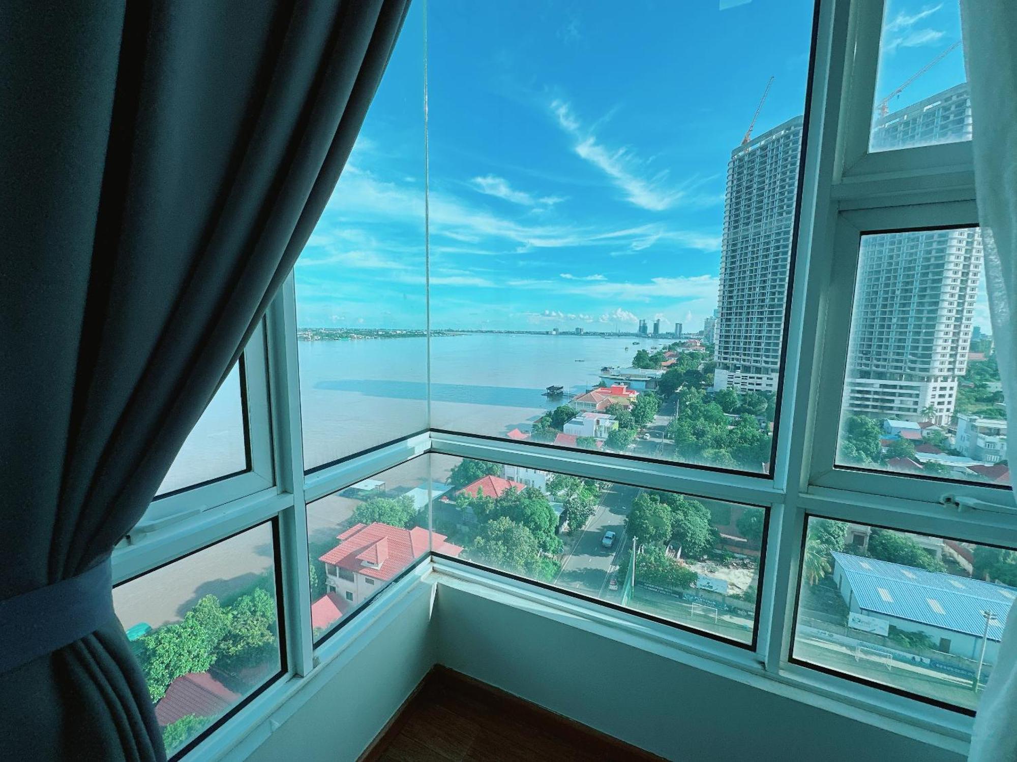 Infinity 28 Hotel And Residence Phnom Penh Exterior foto